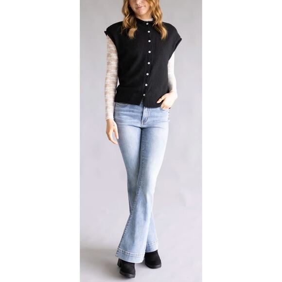 Judy Blue Mid-Rise Trouser Flare Jeans 5/27 - Picture 12 of 12